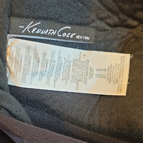 (J35) Kenneth Cole Black Garment Swim Top Sz M - Picture 5 of 5